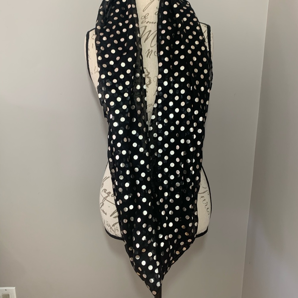 Infinity Scarf - Picture 2 of 3